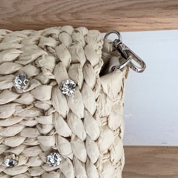 NWT/ ANTHROPOLOGIE Embellished Straw Crossbody Bag/ BRAND NEW - Picture 8 of 8